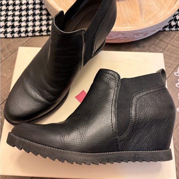 Naturalizer bootie - Picture 7 of 9